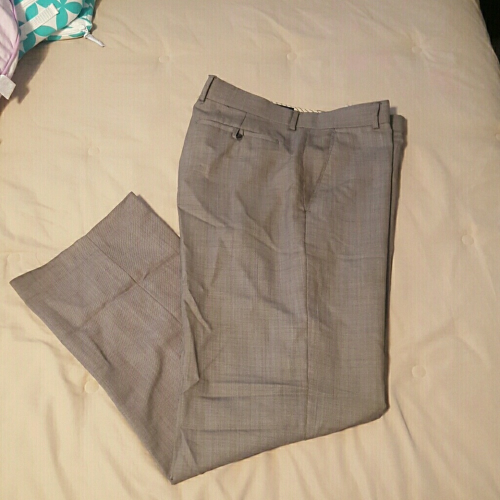 Banana Republic 36x32 grey wool dress pants